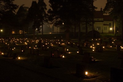 allhelgonahelgen_bomhus_kyrkogård_1024.jpg
